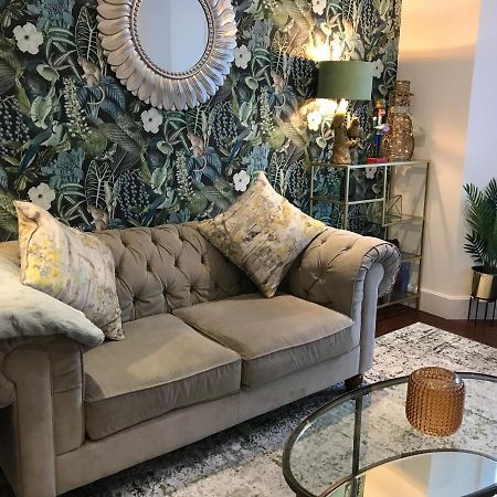 The Cheltenham, Stylish 1-Bed Victorian Apartment Harrogate Extérieur photo