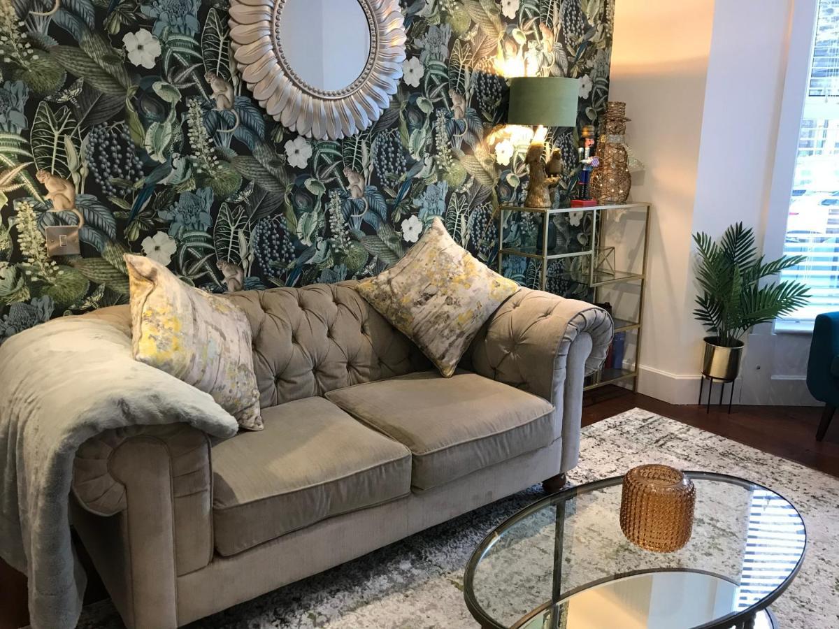 The Cheltenham, Stylish 1-Bed Victorian Apartment Harrogate Extérieur photo