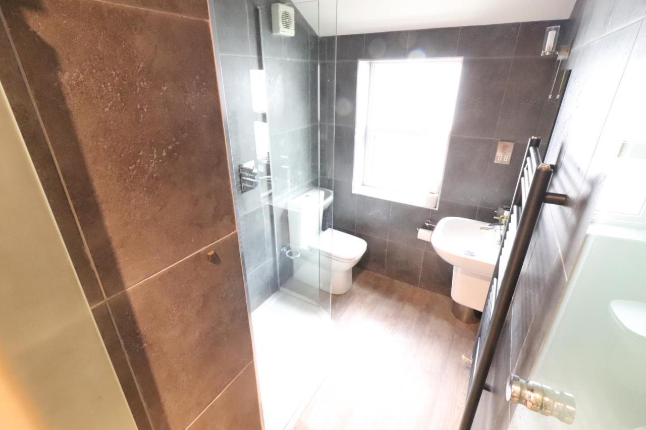 The Cheltenham, Stylish 1-Bed Victorian Apartment Harrogate Extérieur photo
